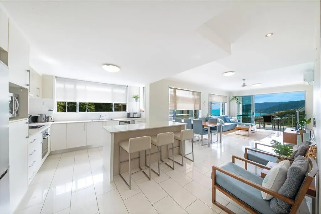 Airlie Seaduction Apartment Airlie Beach