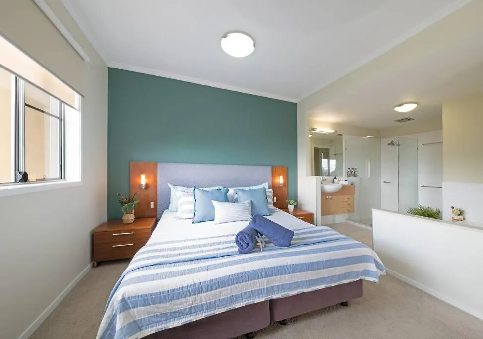 Airlie Seaduction Apartment Airlie Beach